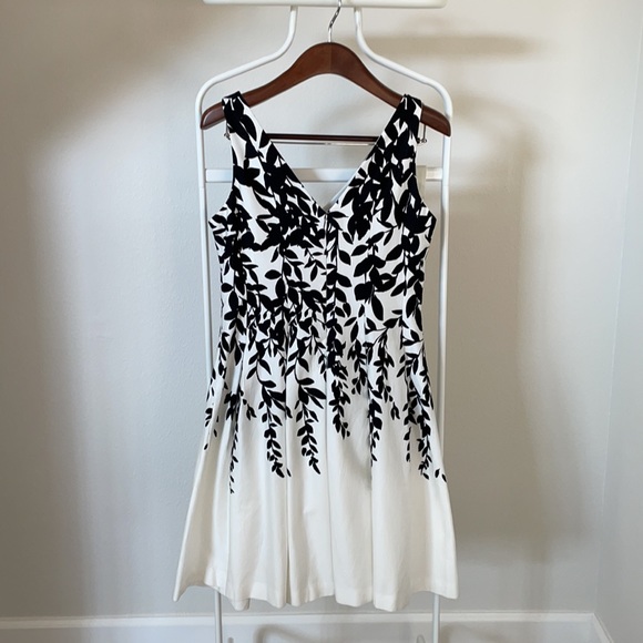 Ralph Lauren Dress - Picture 7 of 8